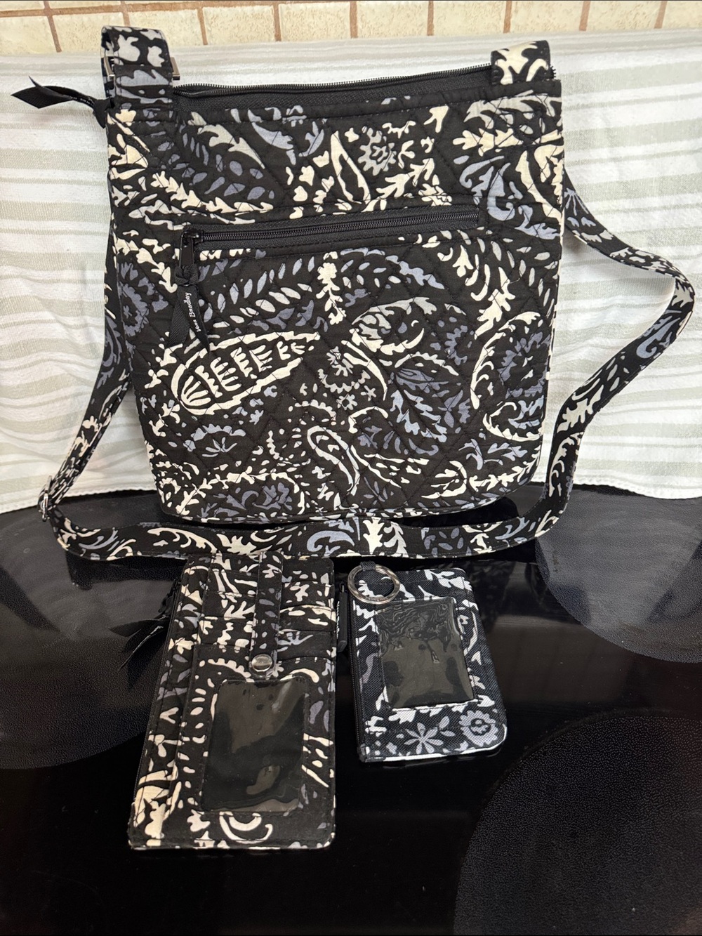 Vera Bradley Paisley Quilted Hipster Crossbody with ID Holder Coin Purse